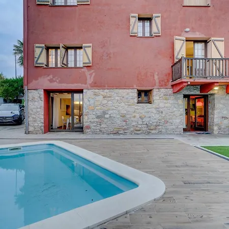 Oasis By Sanse Holidays * San Sebastián
